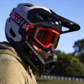 OUTDOOR MASTER MUSTANG DIRT BIKE MOUNTAIN BIKE MOTOCROSS MX GOGGLES