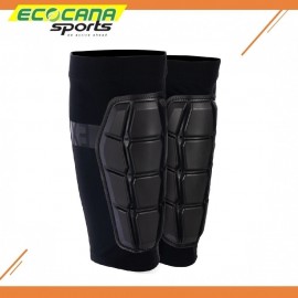 G-FORM PRO X3 SHIN GUARD