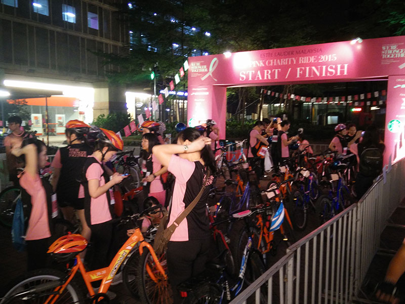 ESTEE LAUDER MALAYSIA PINK CHARITY RIDE 2015