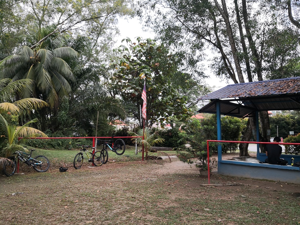 Trek Basikal Mountain Bike Bukit Kiara