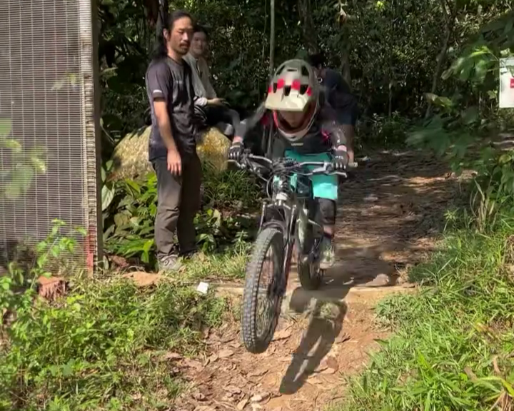 How to Teach Kids the MTB Push Technique | Junior MTB Coaching Tips